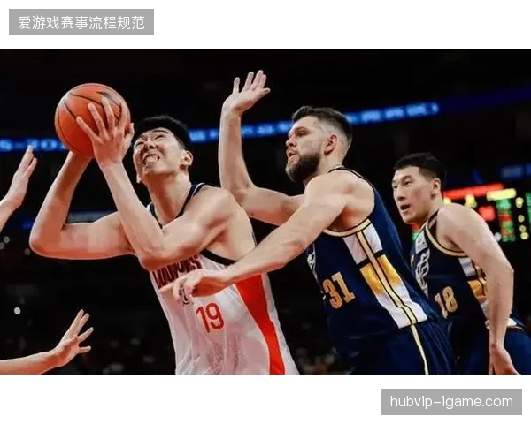威金顿成为广州队绝对进攻核心，其个人能力盘活了全队的进攻战术